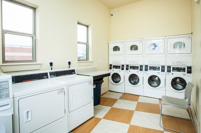 Photo - 2725 Leopard St Unit #2725