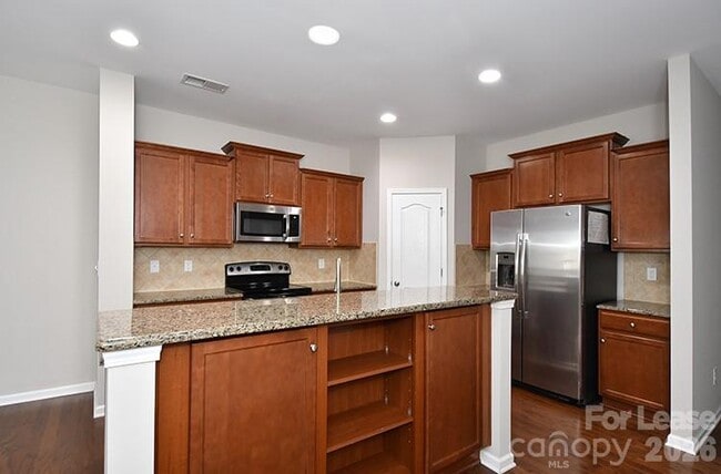 Photo - 8204 Viewpoint Lane