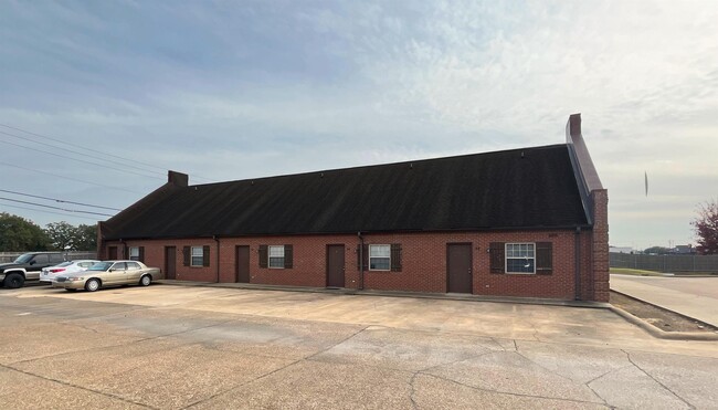 Photo - 2519 Forest Home Rd