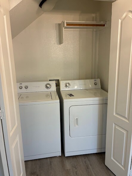 Photo - 688 W Sycamore St