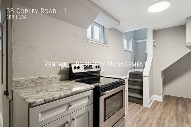 Photo - 38 Copley Rd Unit 1