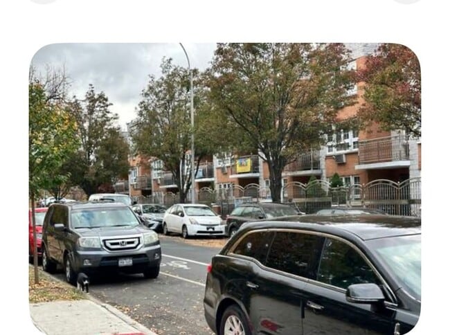 Photo - 305 E Mt Eden Ave Unit Apt 1