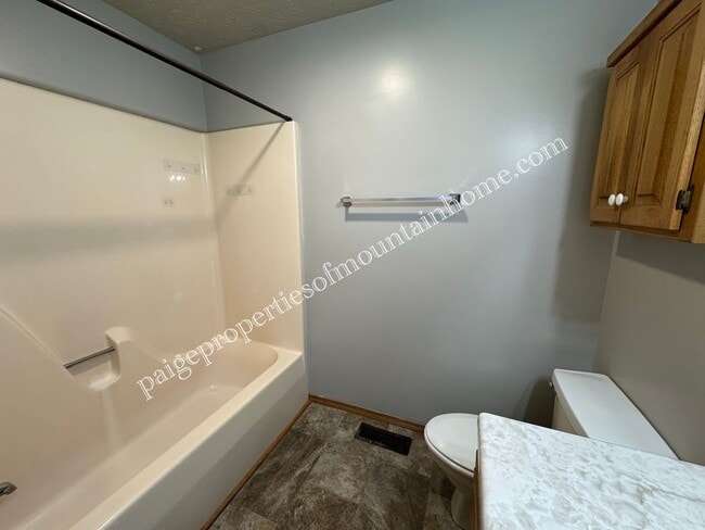 Photo - 406 S 3rd St Unit 406 S 3rd St  A