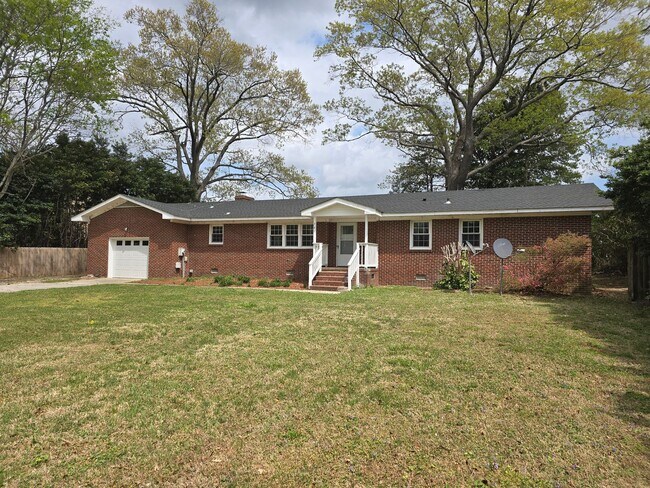 Photo - Waterfront, Newly Remodled, Brick Ranch on...