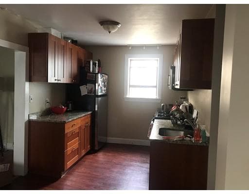 87 School St Unit 1