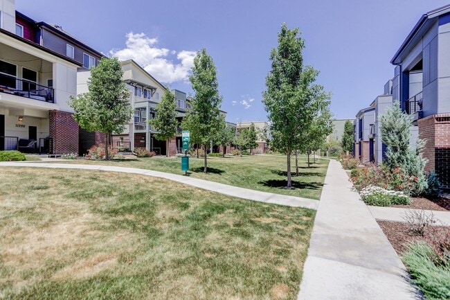 Photo - Two Bedroom, Two and a half bath! With Garage, Courtyard View, Stainless Appliances, Great Locati...