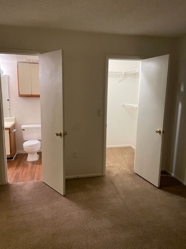 Photo - Landing - 635-304 Unit 635-304