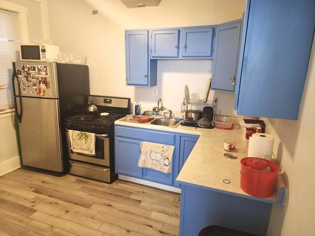 Photo - 3301 W Potomac Ave Unit G