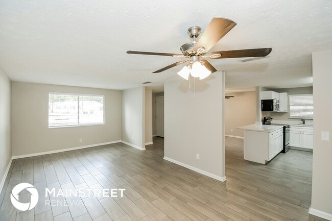 Photo - 4425 Jana Ln N