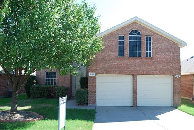Building Photo - Great 4-2.5-2 in Fort Worth, HEB ISD Rental