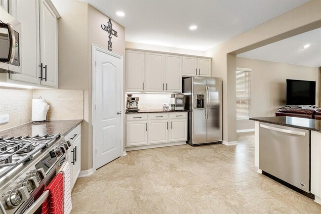 Photo - 187 Salt Fork Dr