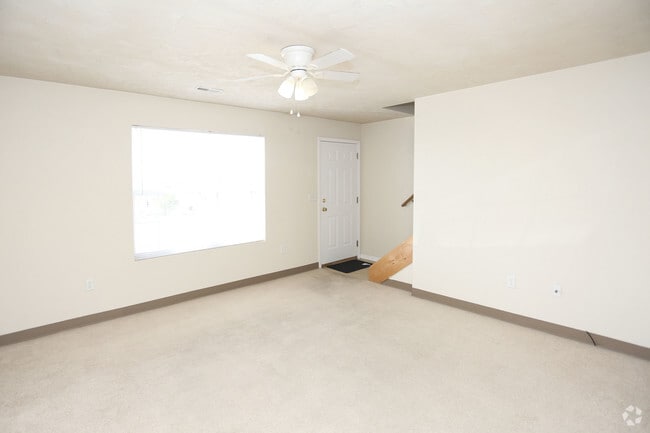 2 BR, 1.5 BA