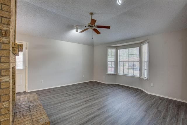 Photo - 406 Valley Spring Dr