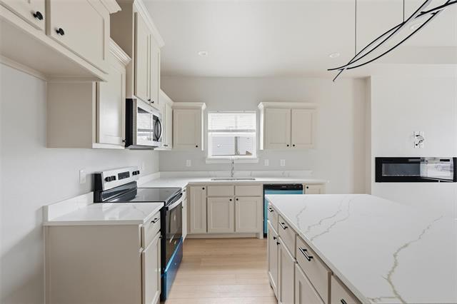 Photo - 2306 Polk St