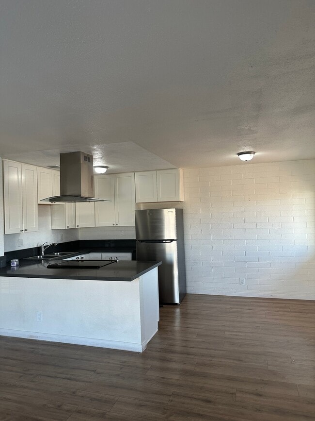 Photo - 803 N Major Ave