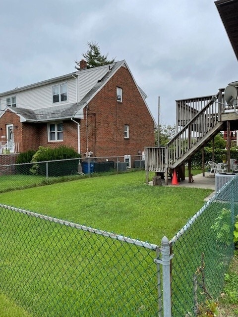 patio interior - 91 Grove St Unidad 1st floor