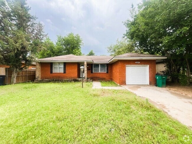 Building Photo - JLM Unit 3820 nw 51 st street Rental