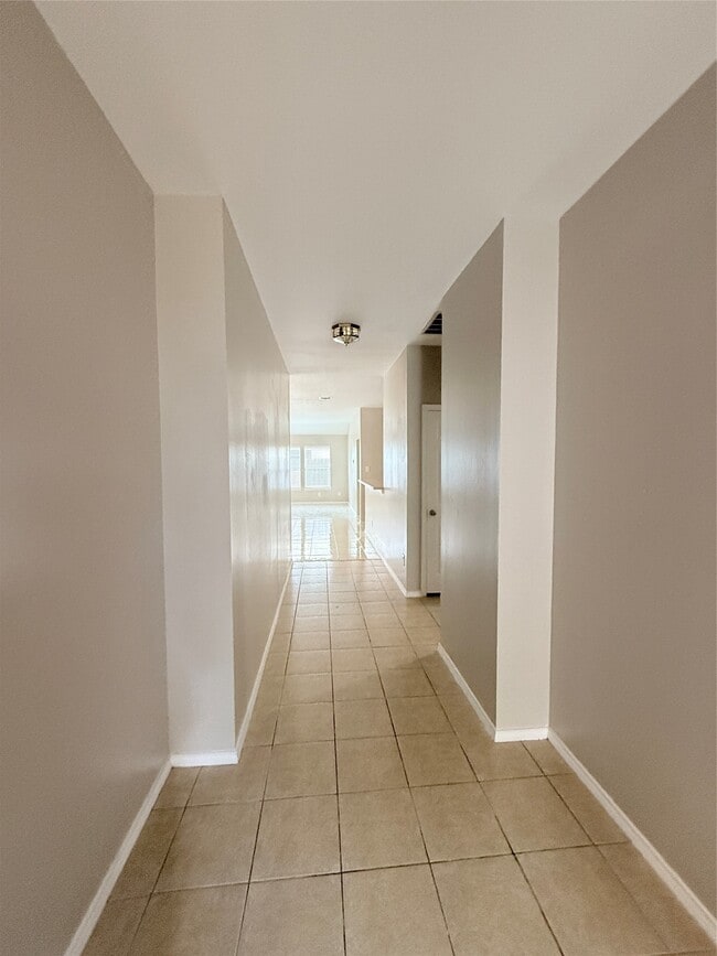 Photo - 12818 Magenta Oaks
