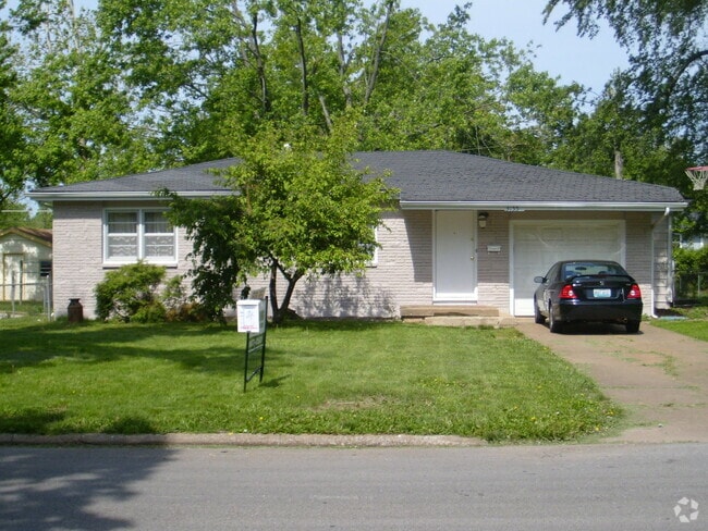 Building Photo - 3 Bedroom 2 Bathroom home in South Springf...
