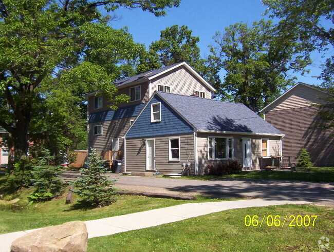 Building Photo - 1202 Euclid Ave Rental