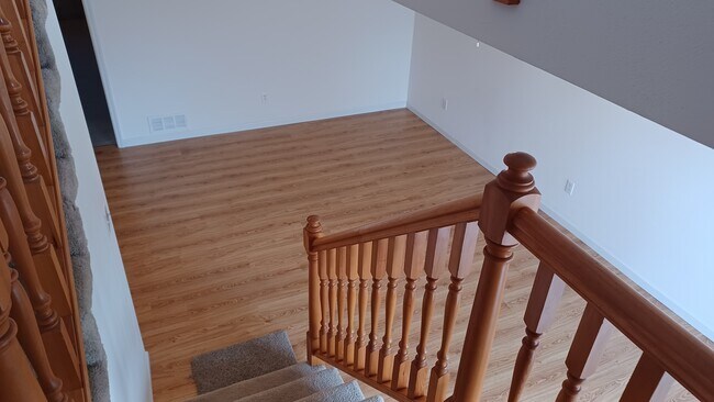 Photo - 348 Oak Ridge Pkwy