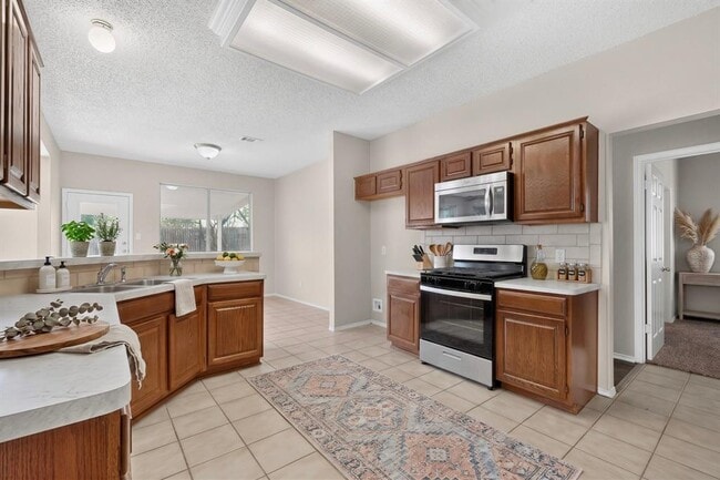 Photo - 17905 Worley Dr