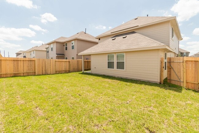 Photo - 17030 Hailey Harbor Dr