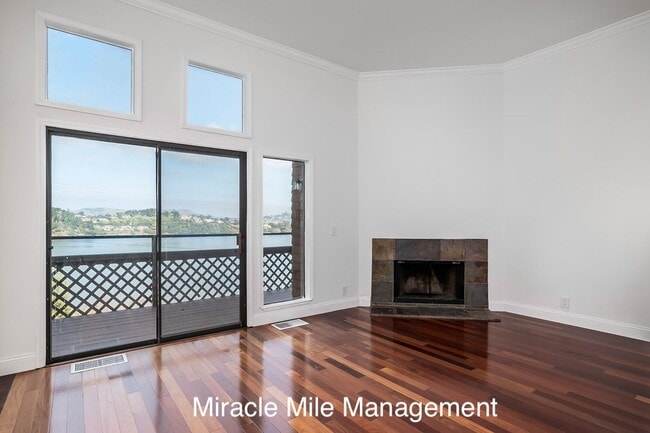 Photo - Wonderful Modern Townhouse-Style Condo with Stunning Views in Desirable Sausalito