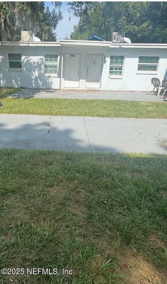 Photo - 1052 Maynard St