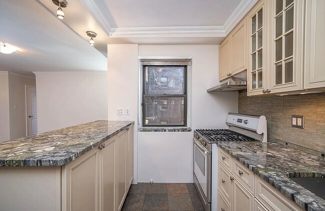 Photo - 2510 31st Ave - 5G