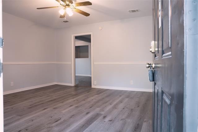 Photo - 6627 Onyx Dr N
