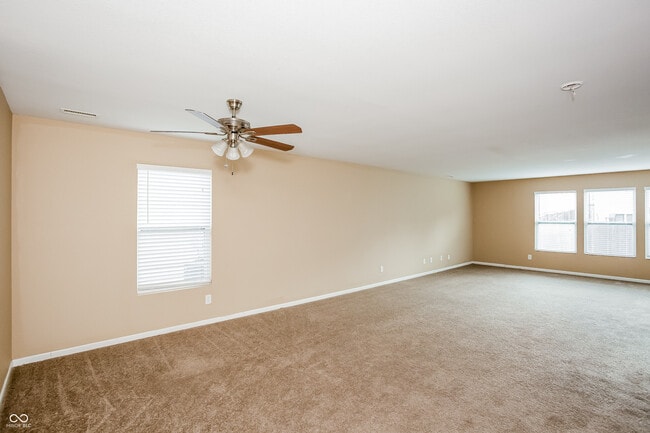 Photo - 10902 Spirit Dr