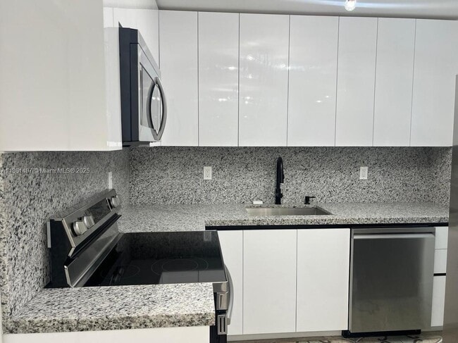 Photo - 3081 NW 94th St Unit 3083