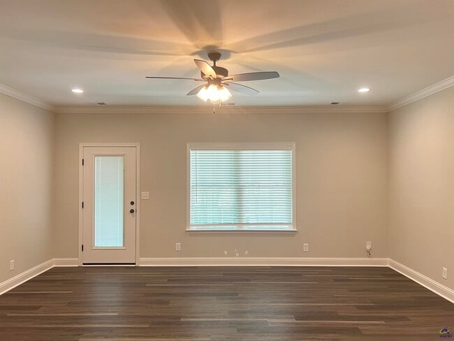 Photo - 250 High Ridge Ct