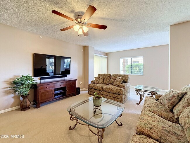 10330 W Thunderbird Blvd Unit A103