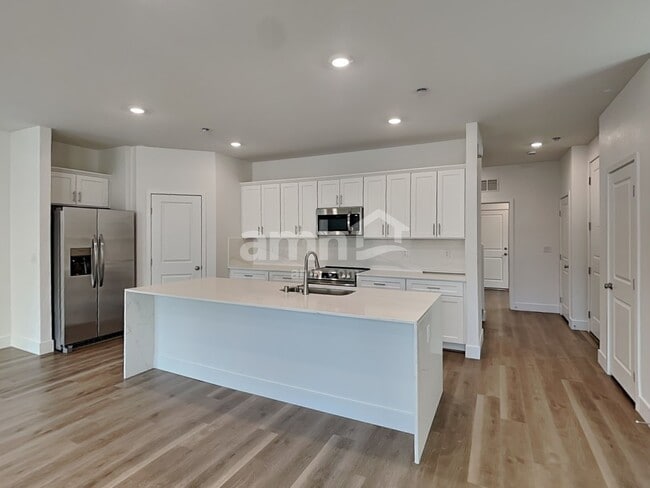 Photo - 6449 Marthas Vineyard Ave