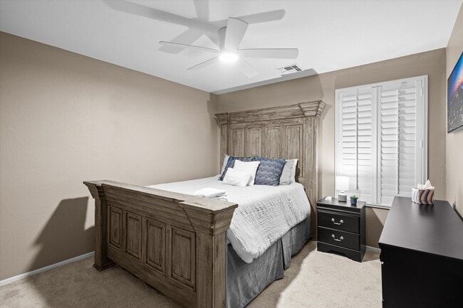 Upstairs Bedroom 4