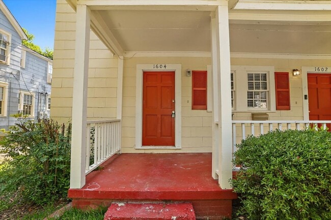 Photo - 1602/04 Saint Mary Street Unit 1604