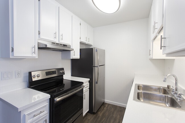 Photo - Park Place Apartments