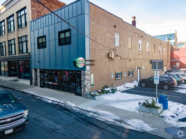 Building Photo - 140 Clinton St Unit D- Rental