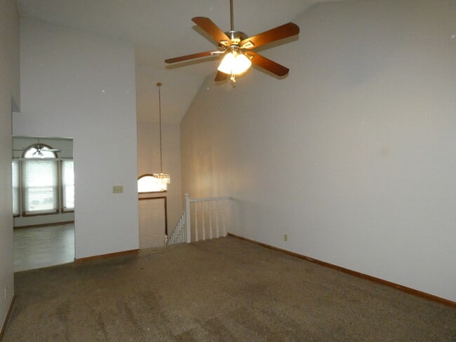 Photo - Beautiful Town Home in Kearney, MO