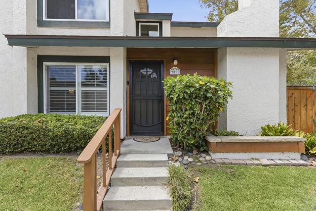 Photo - 2033 Shadytree Ln