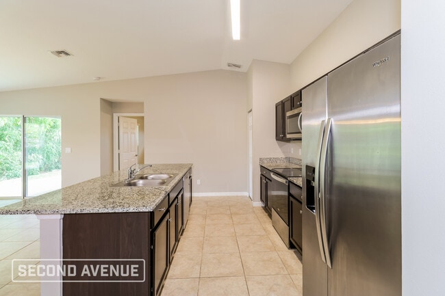 Photo - 360 Brandt Ave NE