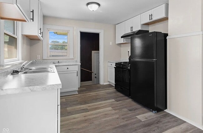 Photo - 618 W 22nd St