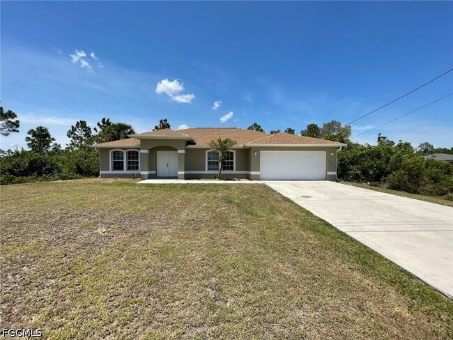 Building Photo - 1221 Summa Blvd