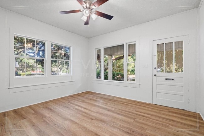 Photo - Updated 3 Bed 2 Bath with Large Fenced Yard