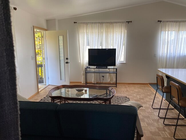 Photo - 1017 Louisiana St Unit B