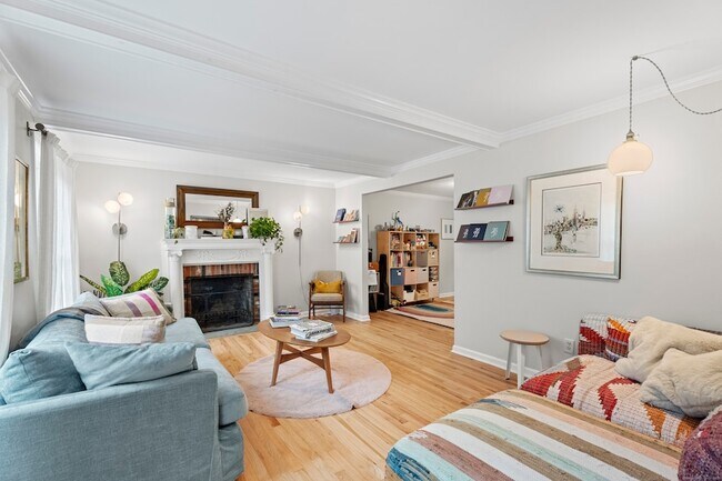 Photo - 156 Concord Dr