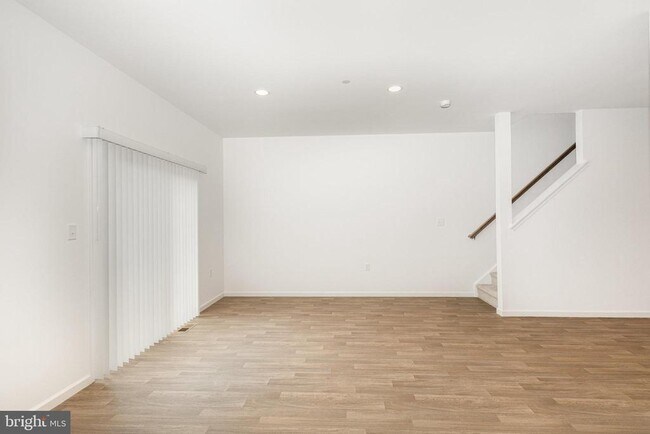 Photo - 7880 Briarwood Dr