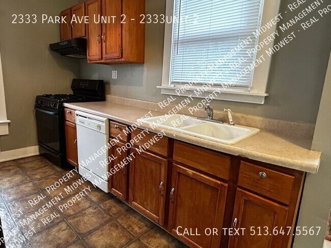 Photo - 2333 Park Ave Unit 2333 2